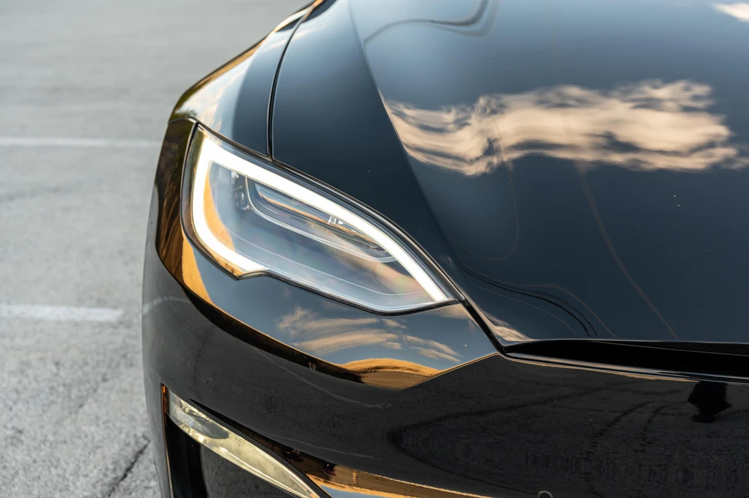 2021 Tesla Model S - Image 13 of 31