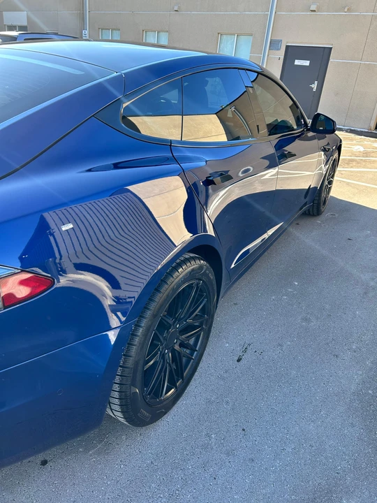 2021 Tesla Model S - Image 27 of 31