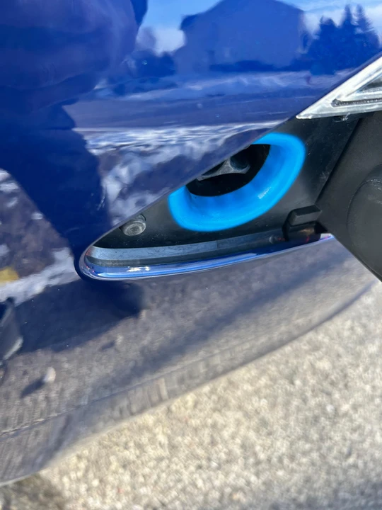 2021 Tesla Model S - Image 25 of 31