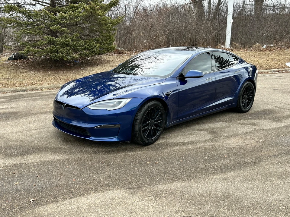 2021 Tesla Model S - Image 8 of 31