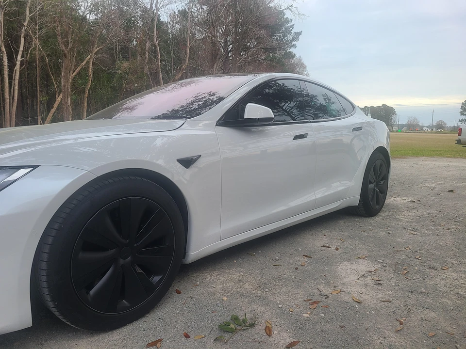 2022 Tesla Model S - Image 21 of 31
