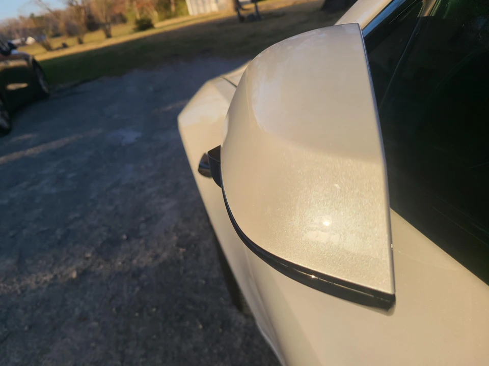2022 Tesla Model S - Image 25 of 31