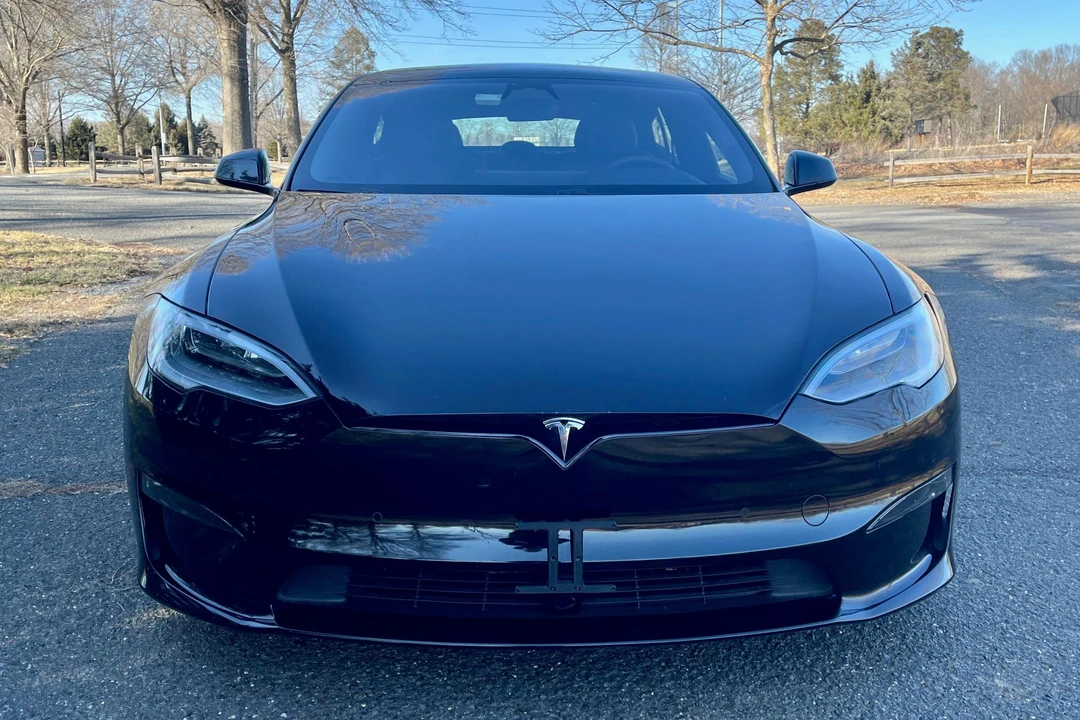 2021 Tesla Model S - Image 2 of 31