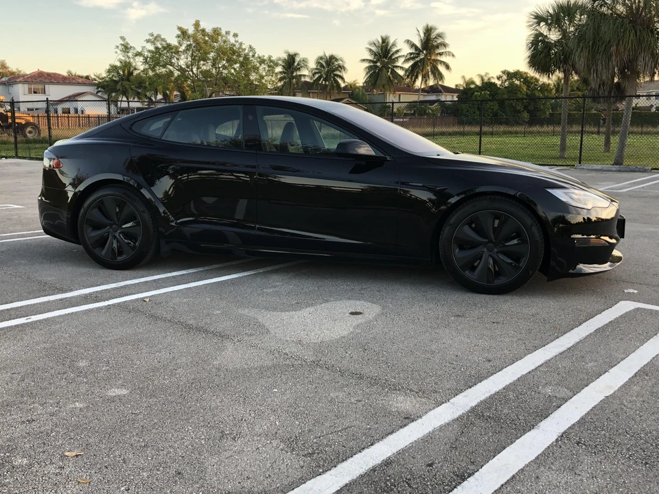 2021 Tesla Model S - Image 24 of 31