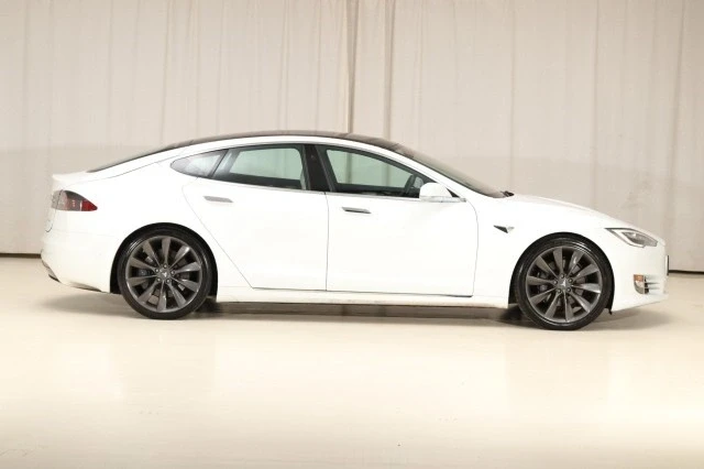 2021 Tesla Model S - Image 15 of 21