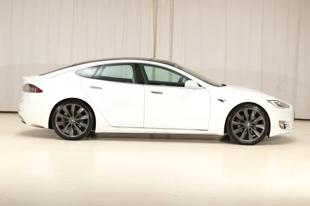2021 Tesla Model S - Image 15 of 21