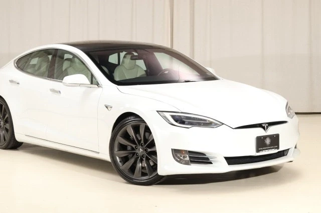 2021 Tesla Model S - Image 11 of 21