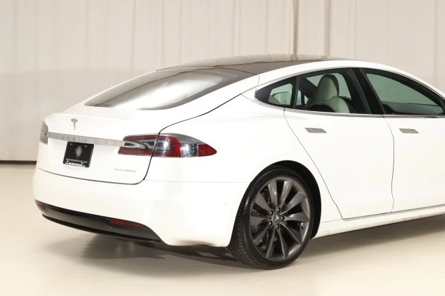 2021 Tesla Model S - Image 19 of 21