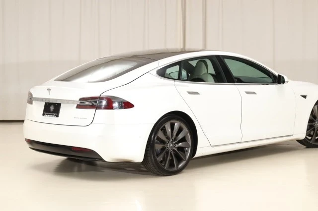 2021 Tesla Model S - Image 18 of 21