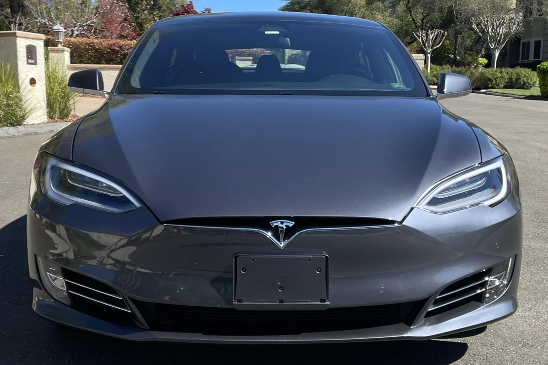 2021 Tesla Model S - Image 2 of 16