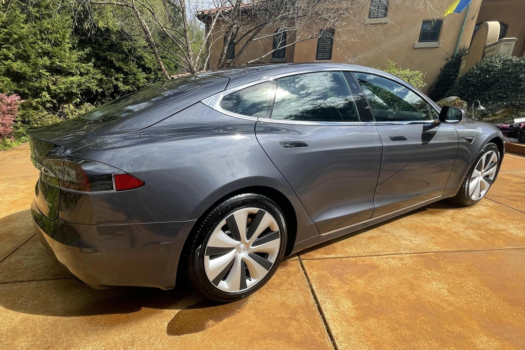 2021 Tesla Model S - Image 13 of 16