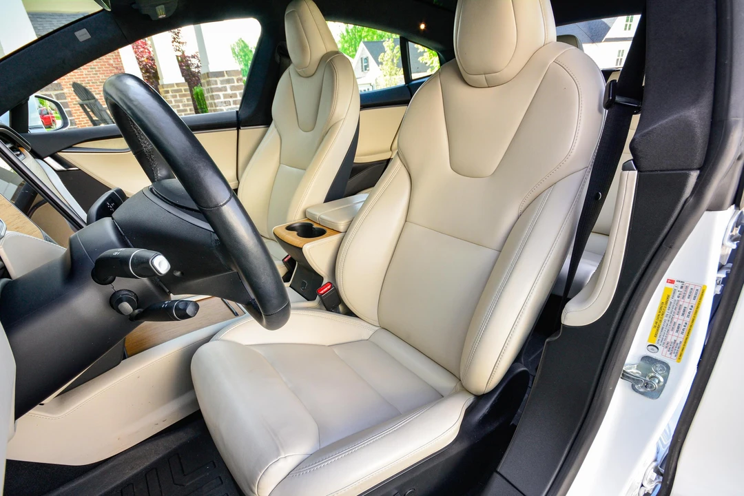 2021 Tesla Model S - Image 26 of 31