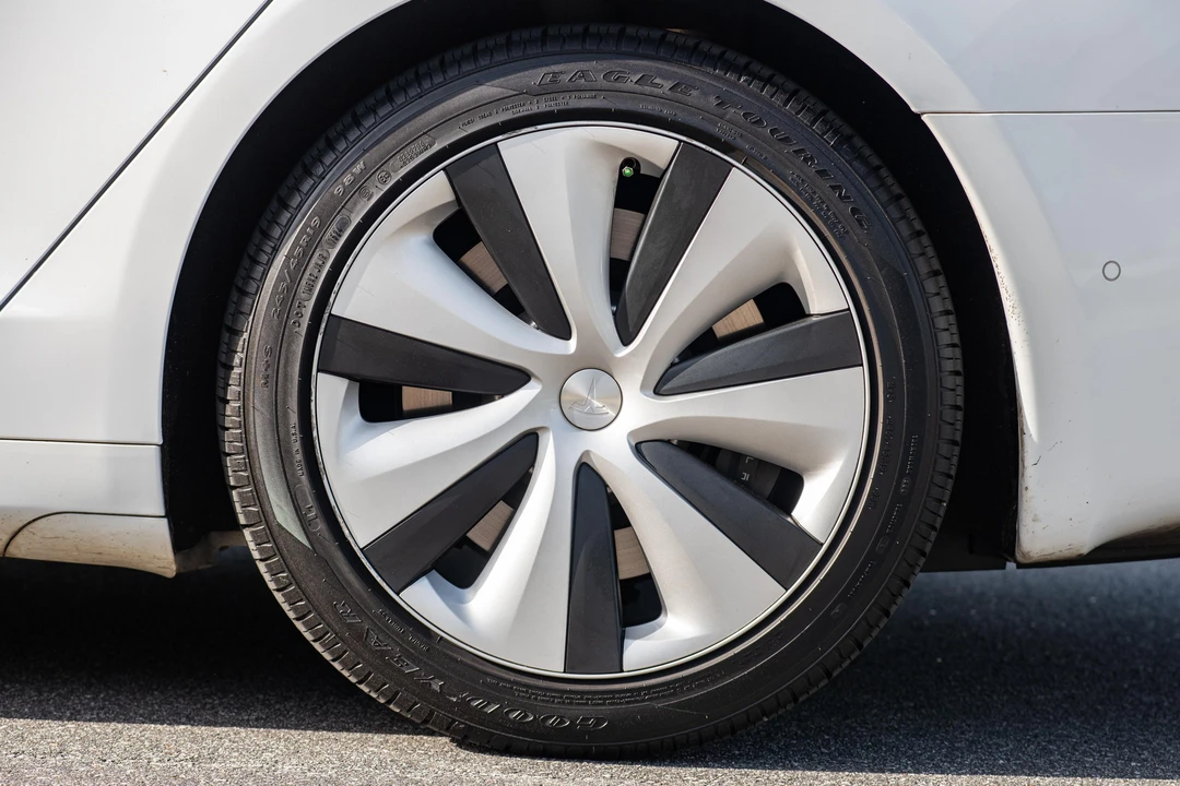 2021 Tesla Model S - Image 22 of 31