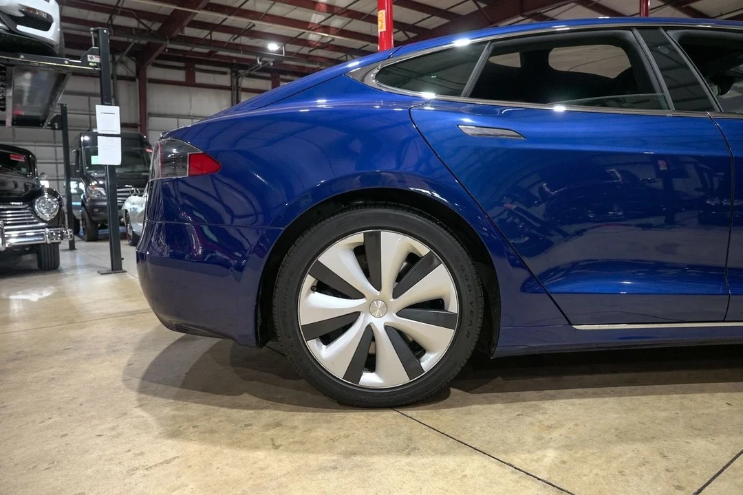 2021 Tesla Model S - Image 9 of 12