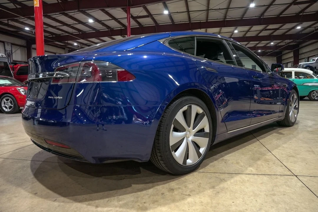 2021 Tesla Model S - Image 8 of 12