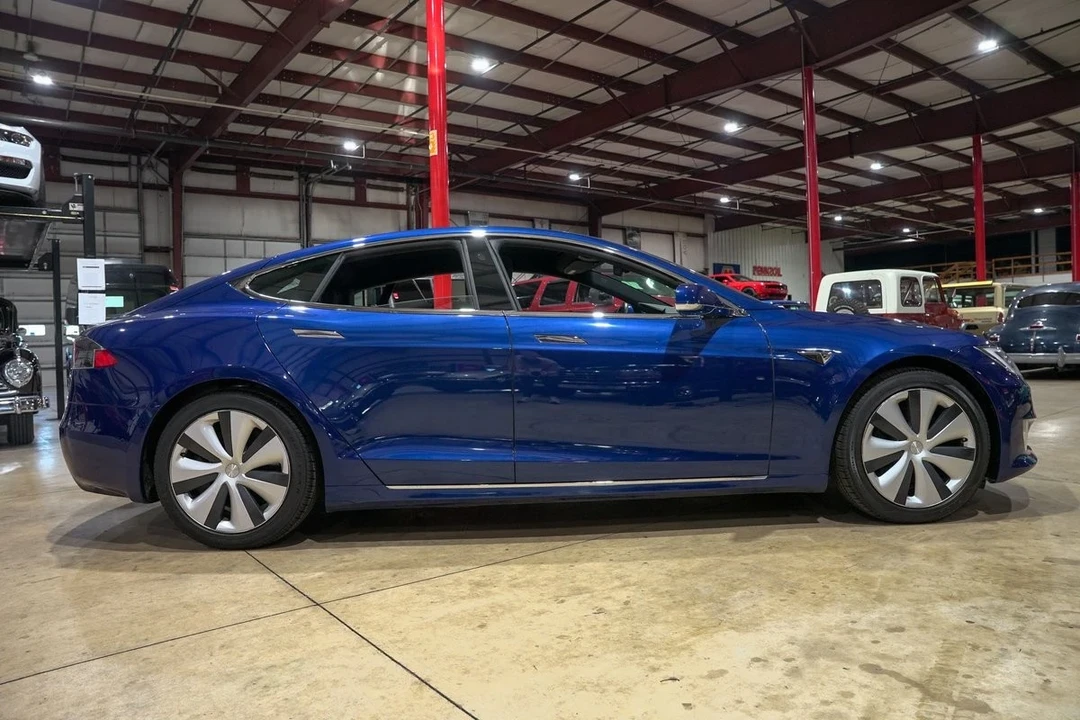 2021 Tesla Model S - Image 10 of 12