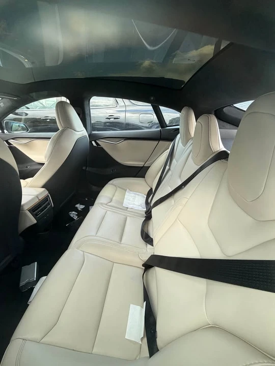 2021 Tesla Model S - Image 8 of 8