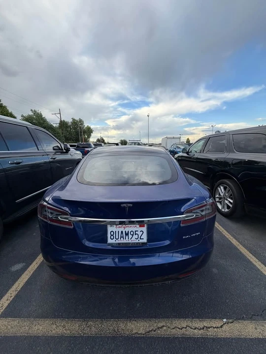 2021 Tesla Model S - Image 5 of 8