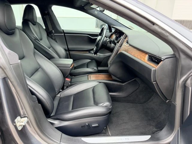 2021 Tesla Model S - Image 13 of 21