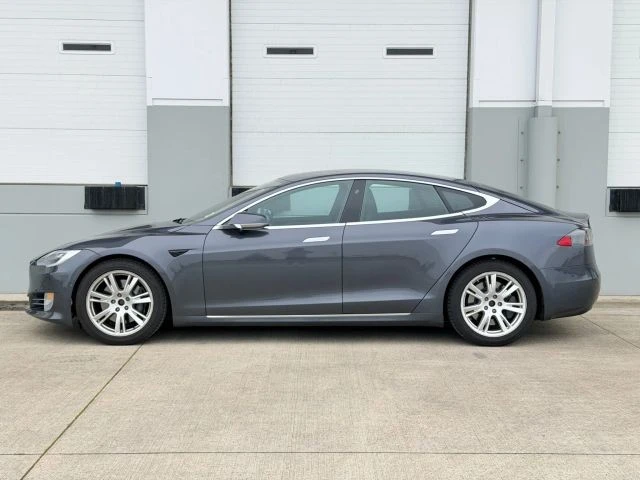 2021 Tesla Model S - Image 2 of 21