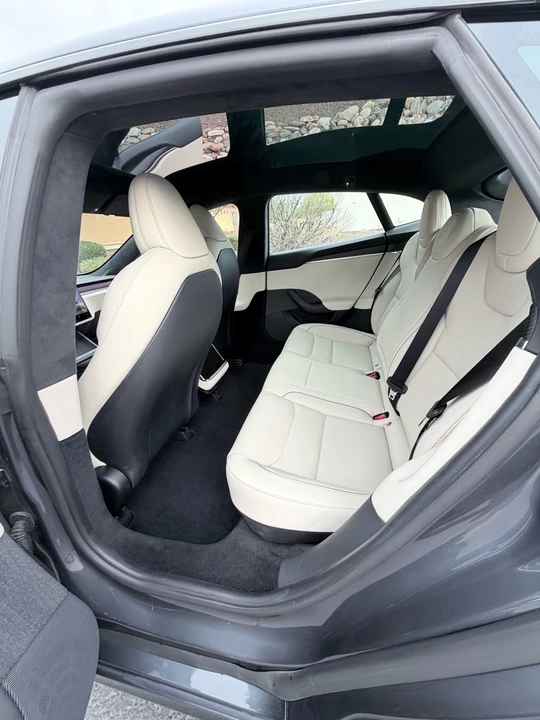 2021 Tesla Model S Plaid - Image 3 of 11