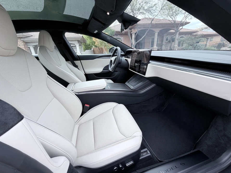 2021 Tesla Model S Plaid - Image 8 of 11