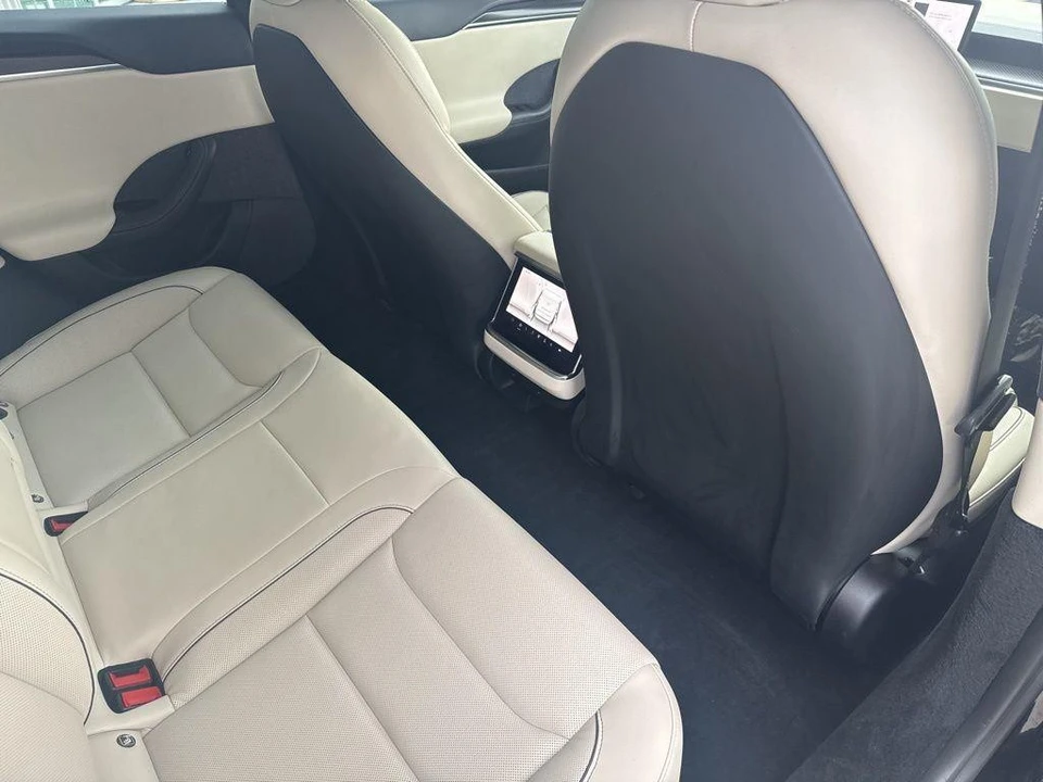 2021 Tesla Model S Plaid - Image 19 of 21