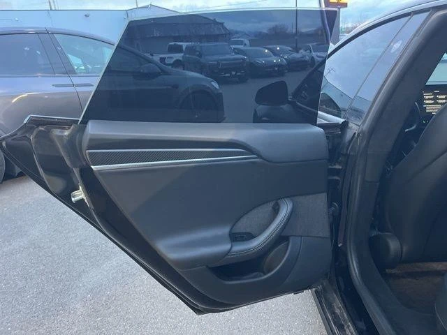 2021 Tesla Model S Plaid - Image 9 of 19