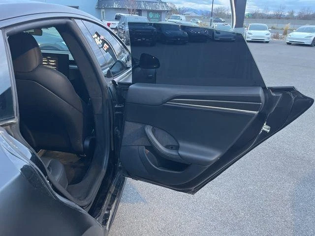 2021 Tesla Model S Plaid - Image 13 of 19