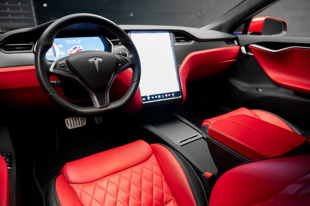 2021 Tesla Model S Plaid - Image 2 of 21