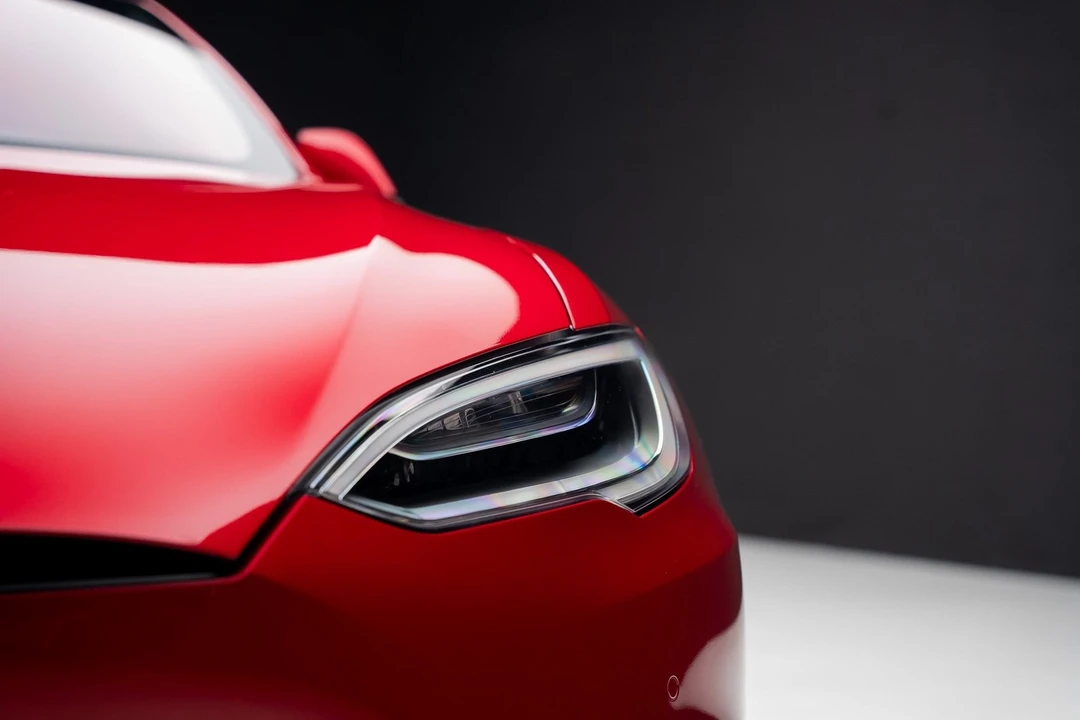 2021 Tesla Model S Plaid - Image 9 of 21