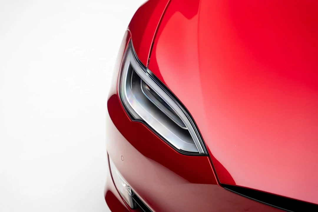 2021 Tesla Model S Plaid - Image 11 of 21