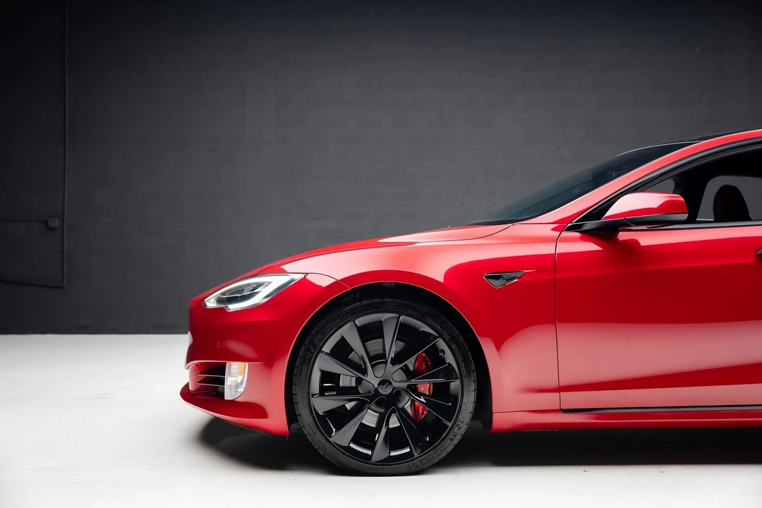 2021 Tesla Model S Plaid - Image 17 of 21