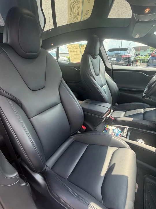 2021 Tesla Model S Plaid - Image 6 of 8