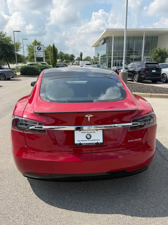 2021 Tesla Model S Plaid - Image 3 of 8