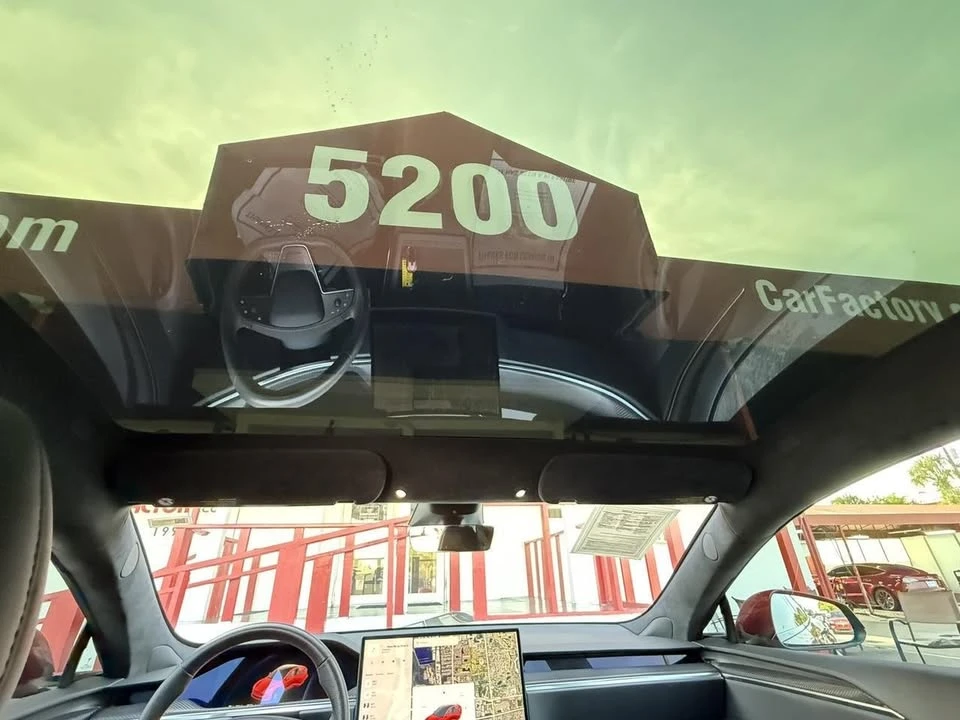 2021 Tesla Model S Plaid - Image 19 of 20