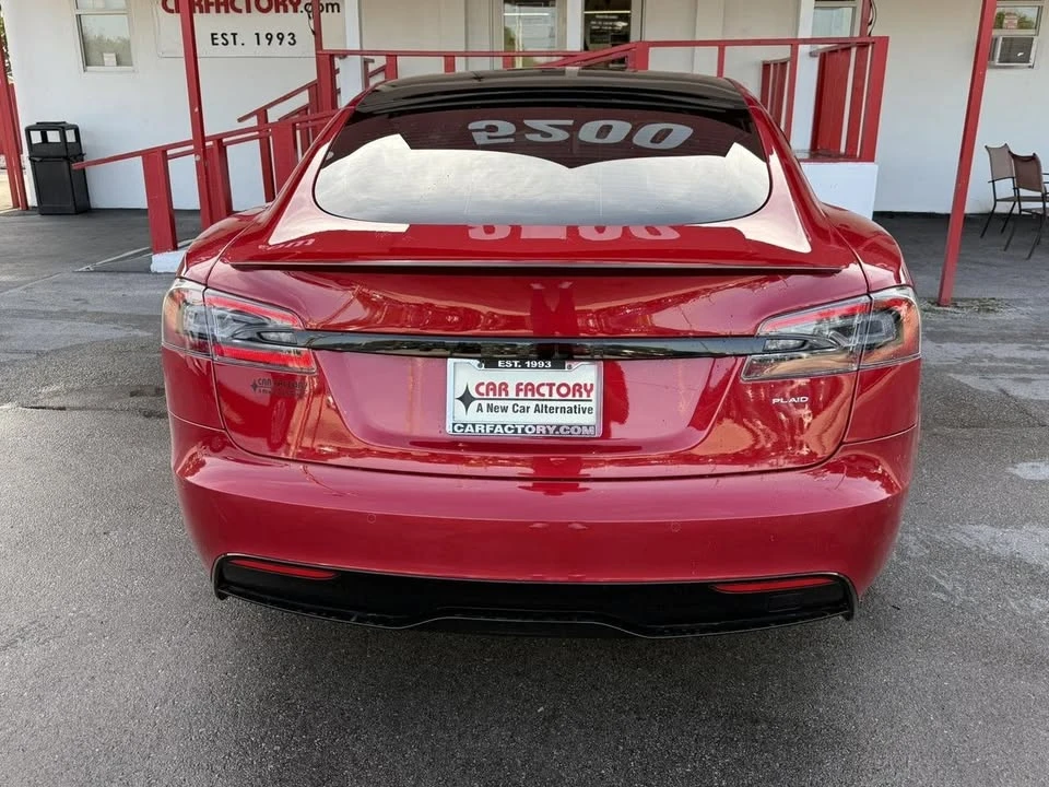2021 Tesla Model S Plaid - Image 10 of 20