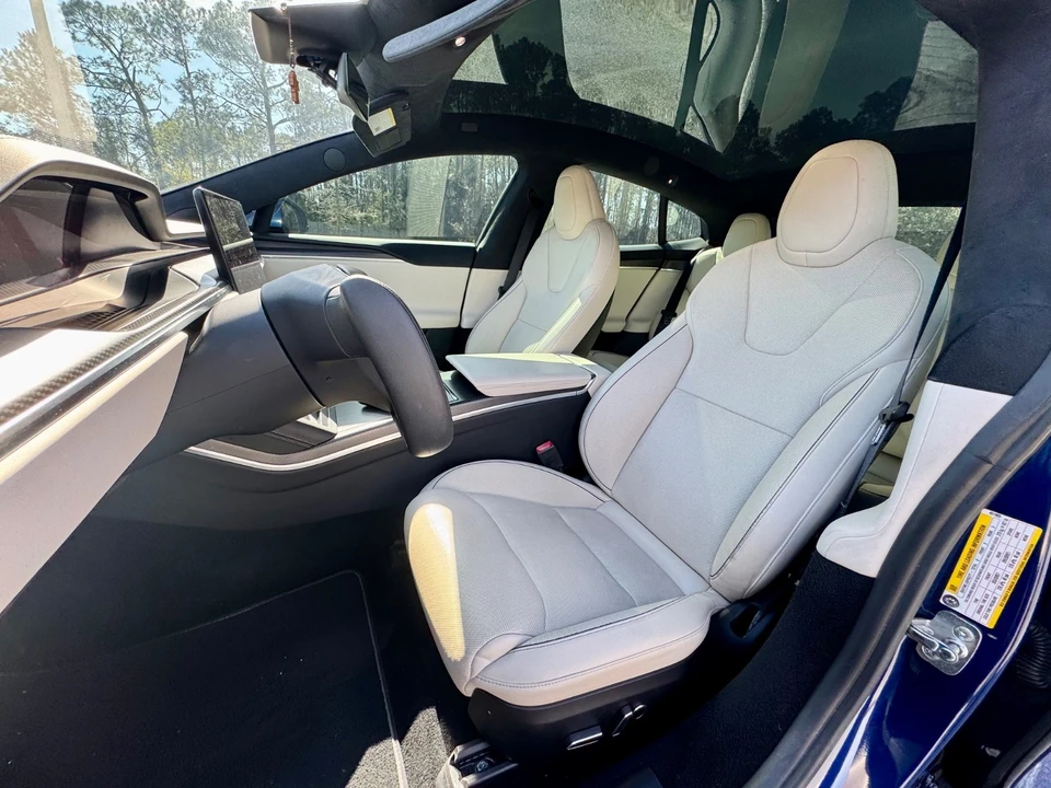 2021 Tesla Model S Plaid - Image 12 of 21