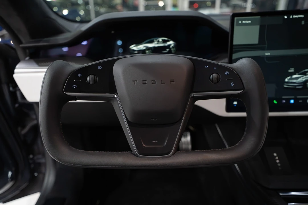 2021 Tesla Model S Plaid - Image 16 of 21