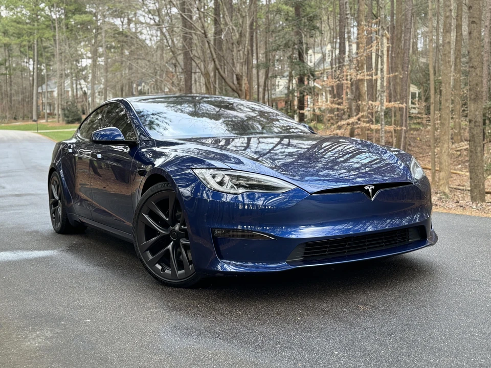 2021 Tesla Model S Plaid - Image 9 of 31