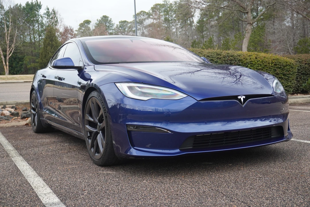 2021 Tesla Model S Plaid - Image 8 of 31