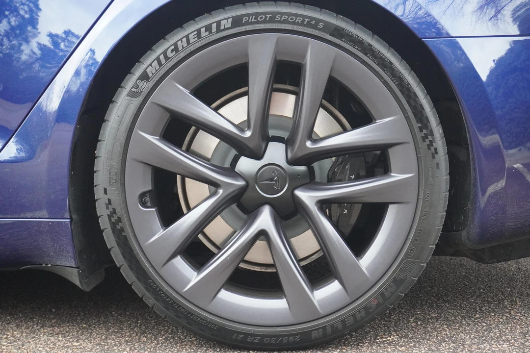 2021 Tesla Model S Plaid - Image 24 of 31