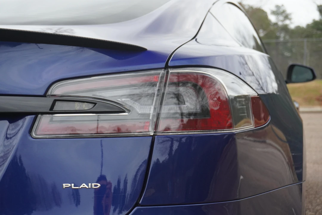 2021 Tesla Model S Plaid - Image 16 of 31