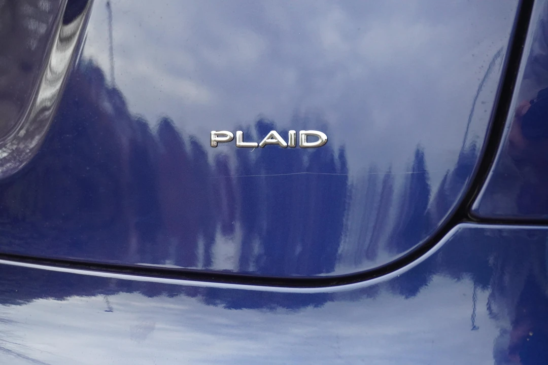 2021 Tesla Model S Plaid - Image 15 of 31