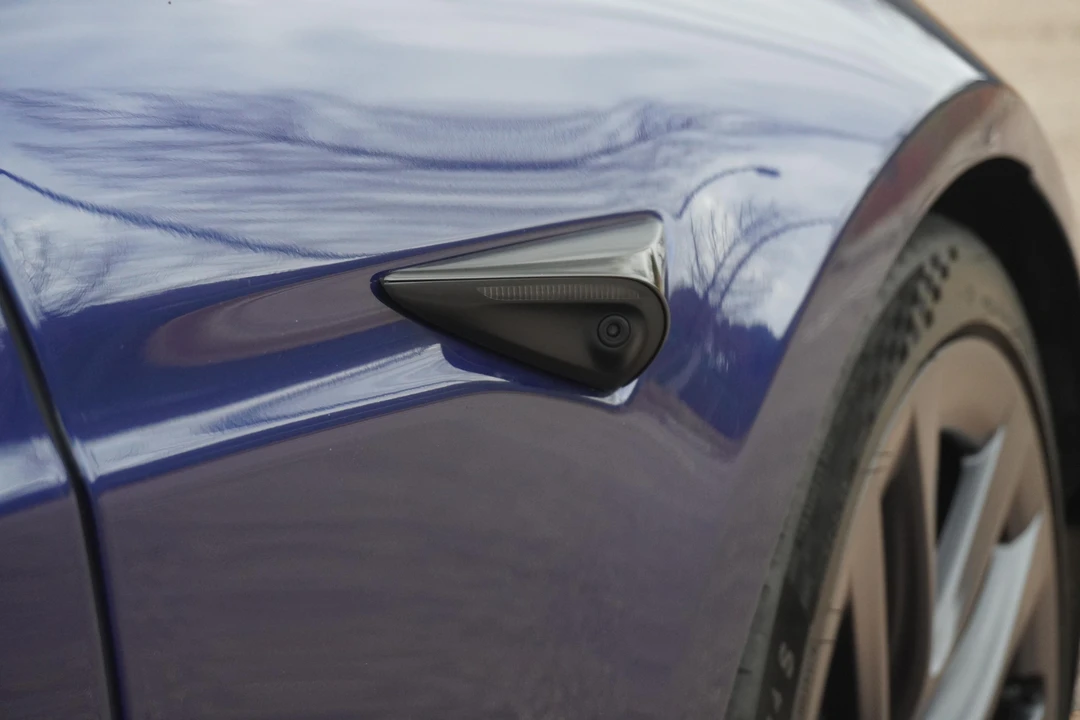 2021 Tesla Model S Plaid - Image 22 of 31