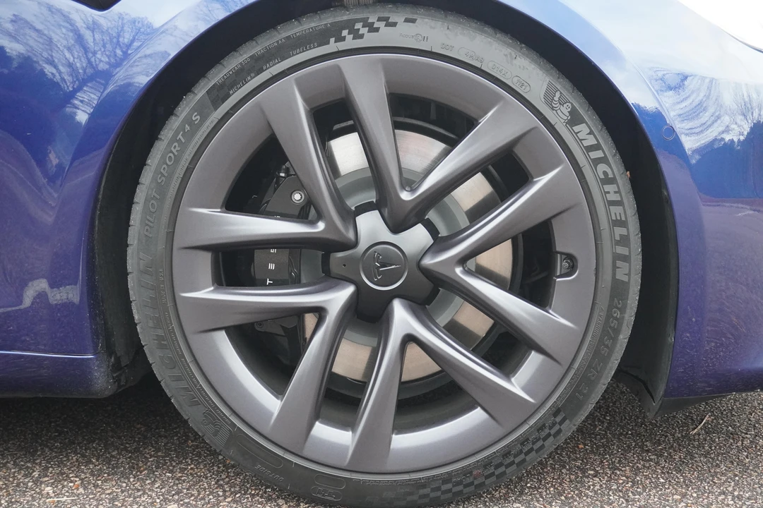 2021 Tesla Model S Plaid - Image 26 of 31