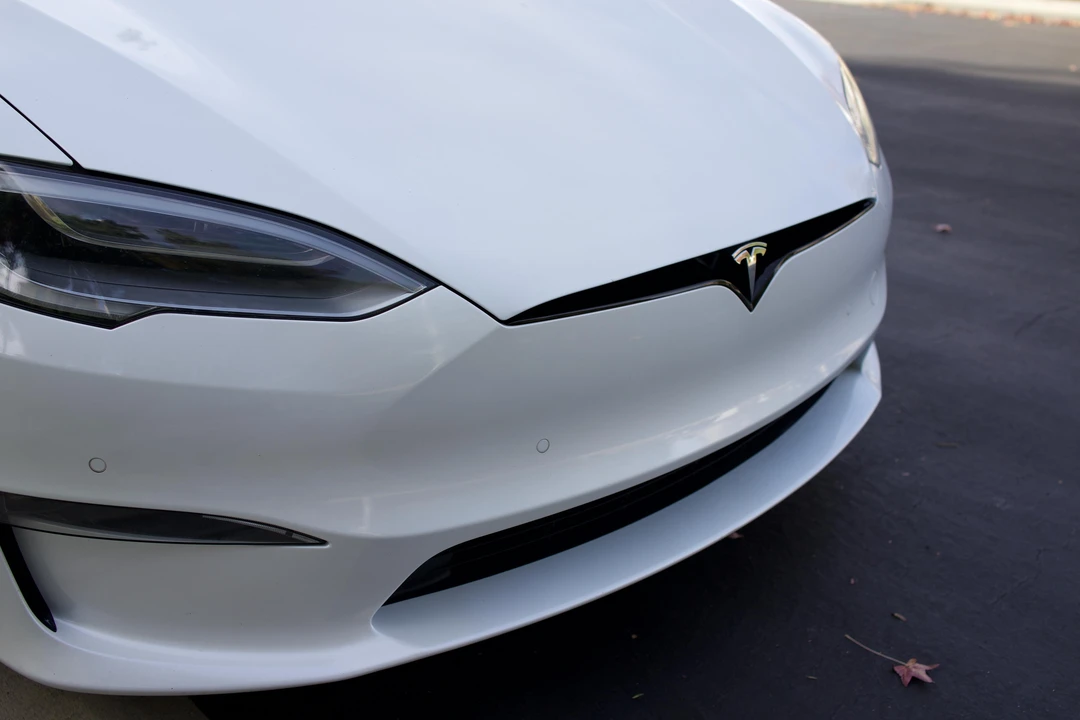 2021 Tesla Model S Plaid - Image 24 of 31