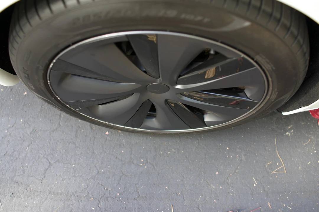 2021 Tesla Model S Plaid - Image 31 of 31