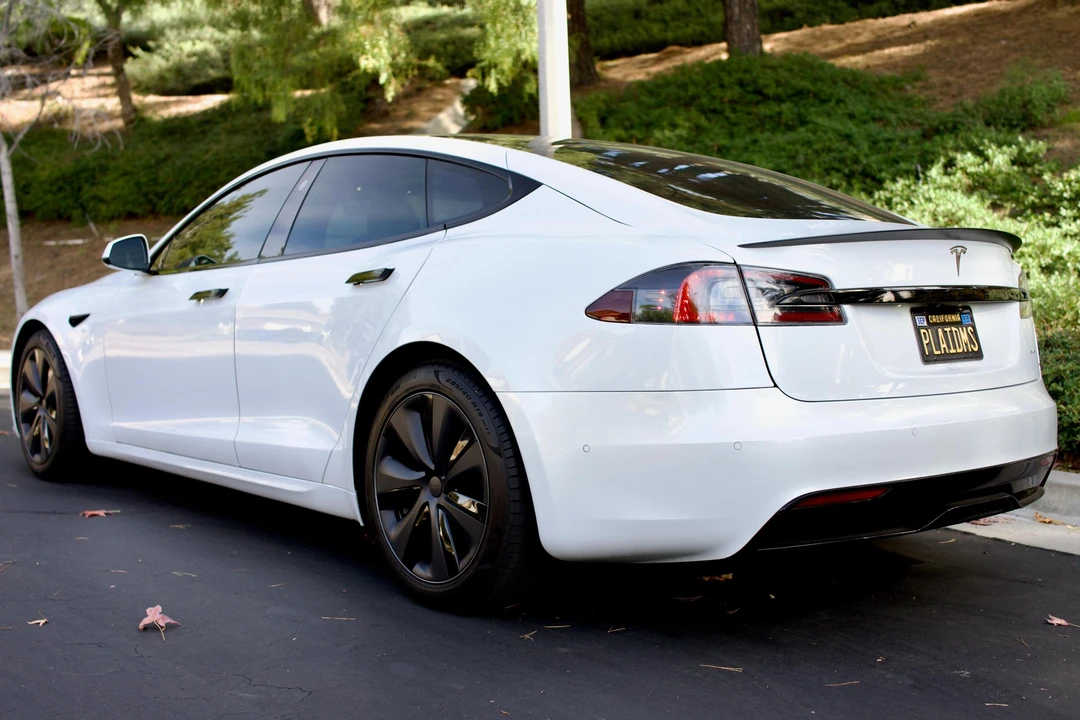 2021 Tesla Model S Plaid - Image 4 of 31