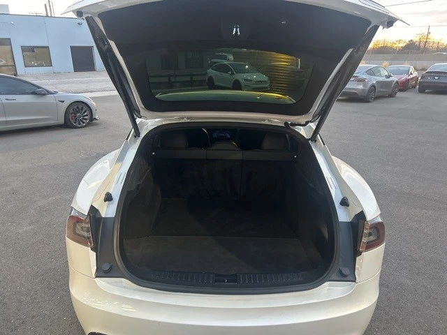 2021 Tesla Model S Plaid - Image 17 of 21